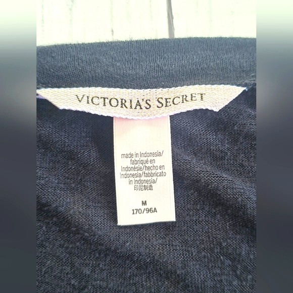 Victoria's Secret Black Longsleeve Oversized Sweater Top Soft & Stretchy Size M - Picture 5 of 5